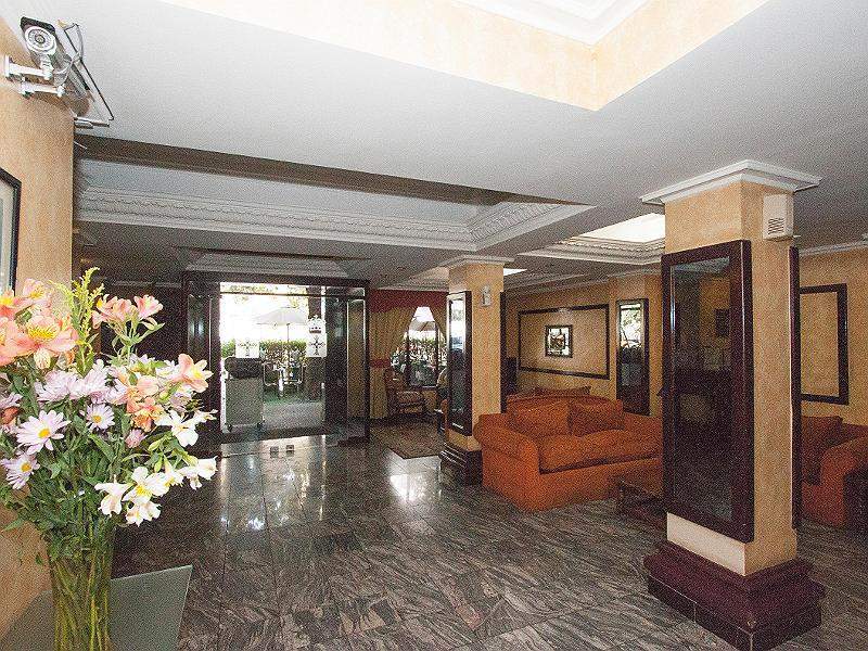 Hotel Principado Santiago du Chili Extérieur photo