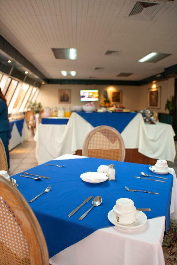 Hotel Principado Santiago du Chili Extérieur photo