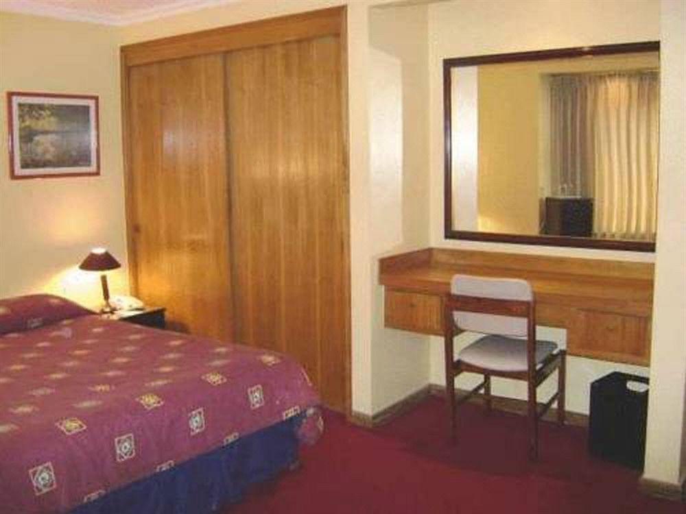 Hotel Principado Santiago du Chili Extérieur photo